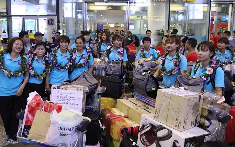 Đội tuyển nữ Việt Nam được thưởng gần 3 tỷ đồng ảnh 2