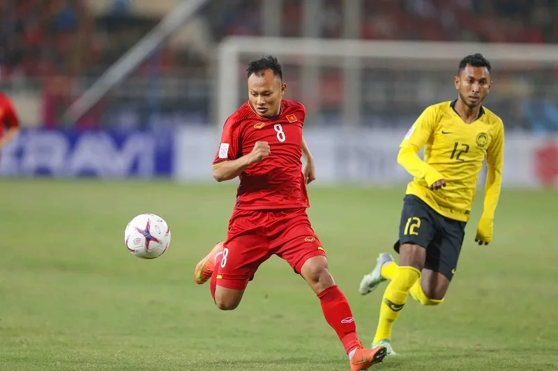 (Trực tiếp) Việt Nam - Malaysia 1-0: Quả bóng vàng VN 2018 đóng vai người hùng ảnh 5