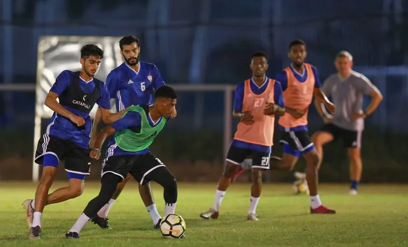 U22 Việt Nam và U22 UAE 'làm nóng' tại TPHCM ảnh 6