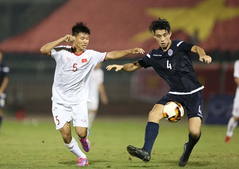 Đánh bại Guam, U19 Việt Nam nuôi hy vọng tranh đầu bảng ảnh 1