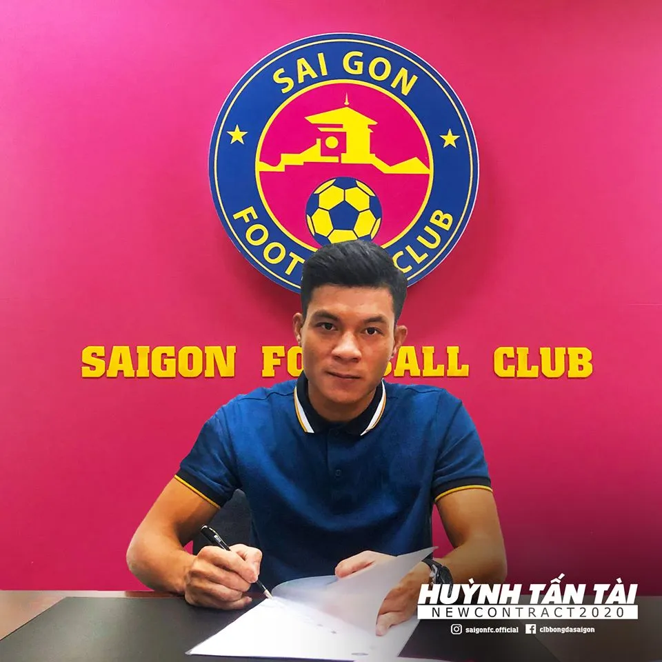 Hai đội bóng của TPHCM vào thị trường chuyển nhượng ảnh 1