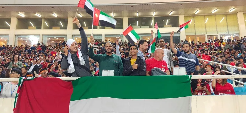 UAE thua tuyển Việt Nam vì trọng tài rút thẻ đỏ quá nhanh ảnh 2
