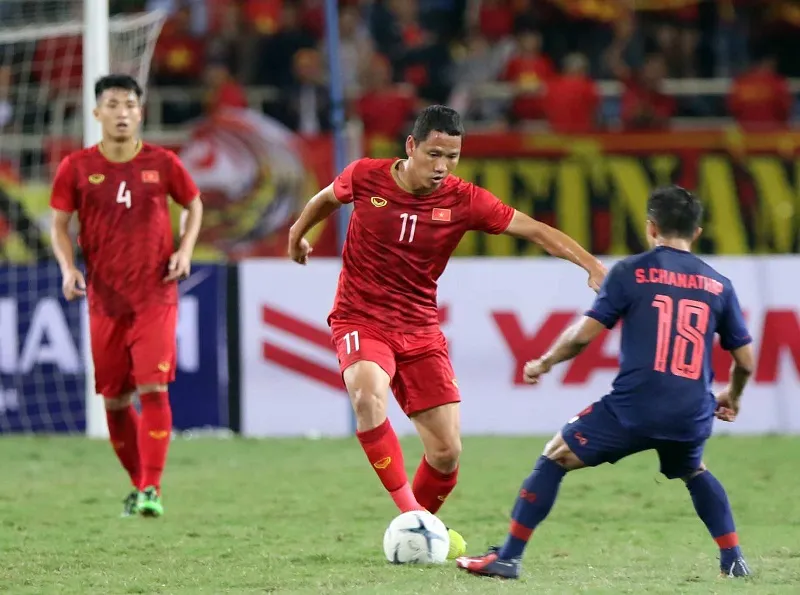 Những hình ảnh đáng nhớ qua trận Việt Nam - Thái Lan ảnh 4