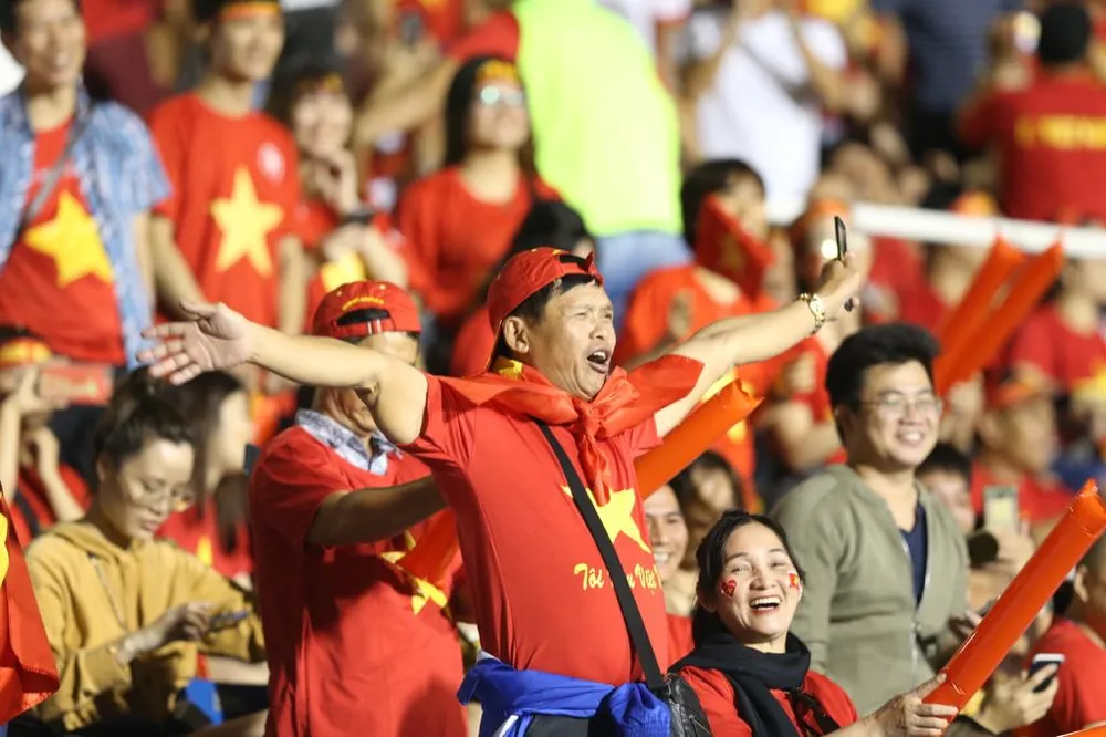 U22 Việt Nam - U22 Singapore 1-0: Giữ vững ngôi đầu bảng ảnh 2
