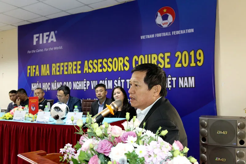 Các giám sát trọng tài Việt Nam dự khóa học nâng cao ảnh 1