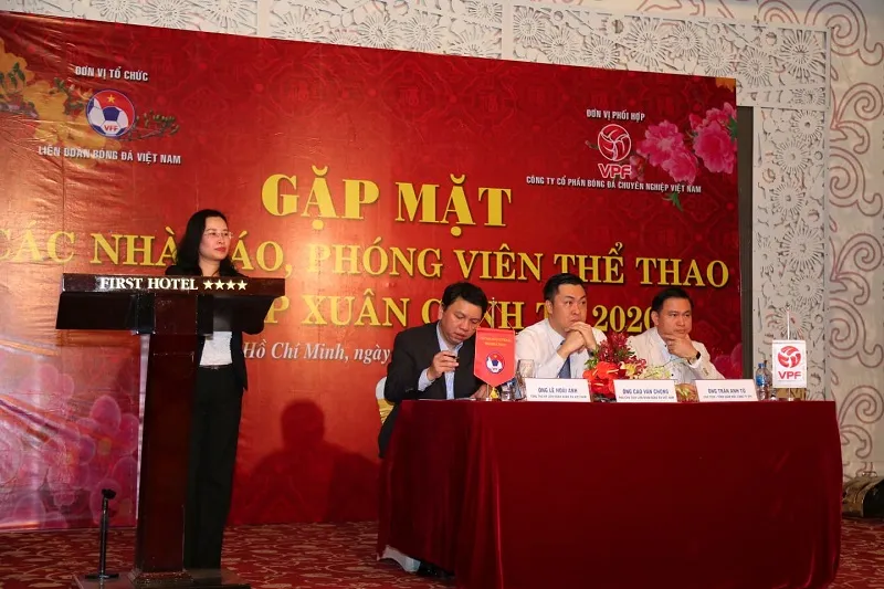 Hy vọng các sân phía Nam sẽ đón đội tuyển Việt Nam thi đấu trong thời gian tới ảnh 1