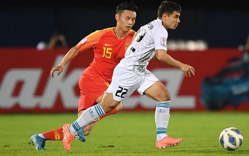 Cổ động viên lo lắng cho tương lai của bóng đá Trung Quốc ảnh 1