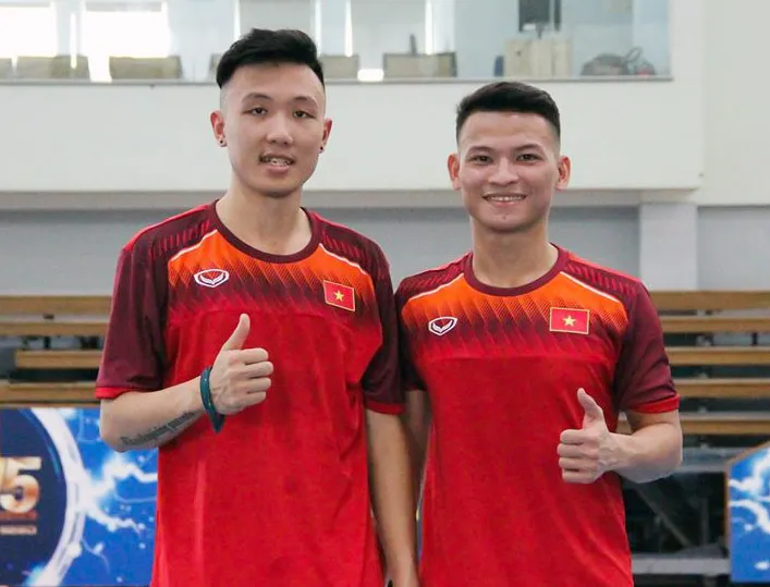 Mih Trí và Thái Huy đã về hội quân cùng đội tuyển. Ảnh: Đoàn Nhật