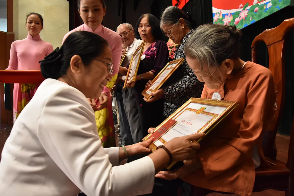 Di chúc của Bác là lời hiệu triệu, xác định đường đi, đích đến thắng lợi cuối cùng ảnh 5