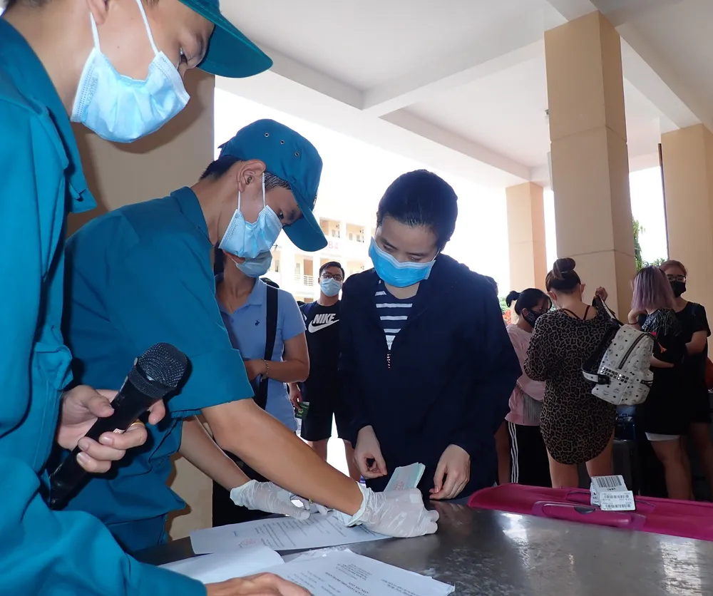 TPHCM thêm 930 công dân hoàn thành cách ly ảnh 5