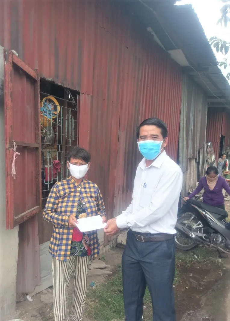 Gần 600 triệu đồng hỗ trợ người dân khó khăn trong dịch Covid-19 ảnh 2