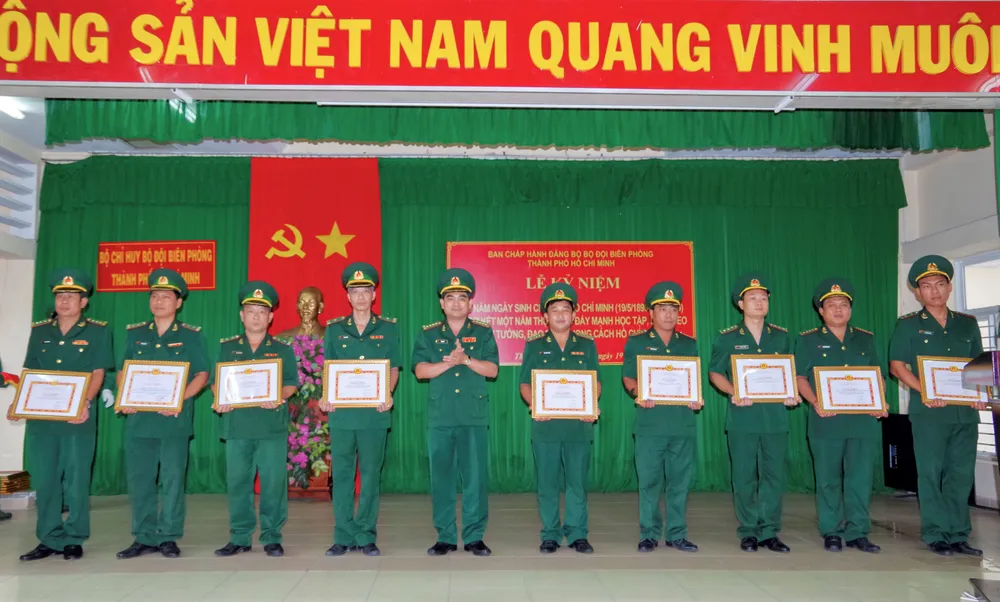 Nguyện mãi xứng đáng là người lính “Bộ đội Cụ Hồ” ảnh 3