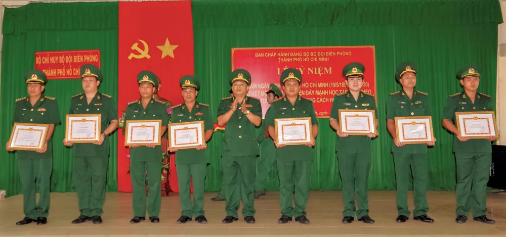 Nguyện mãi xứng đáng là người lính “Bộ đội Cụ Hồ” ảnh 2