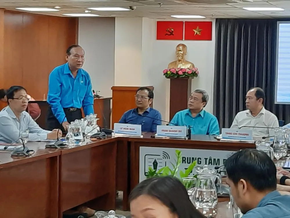 Họp báo vụ cây xanh ngã đổ trong trường học, làm 1 học sinh tử vong ảnh 2