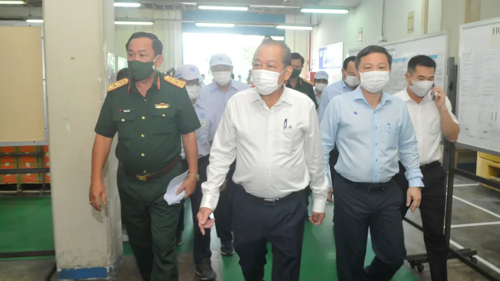 Phó Thủ tướng Thường trực Trương Hoà Bình: “Tuyệt đối không để lây nhiễm trong khu cách ly” ảnh 4