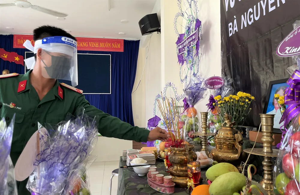 Trung tướng Trần Hoài Trung: Vượt qua đau thương, giữ vững bản lĩnh “Bộ đội Cụ Hồ” ảnh 4