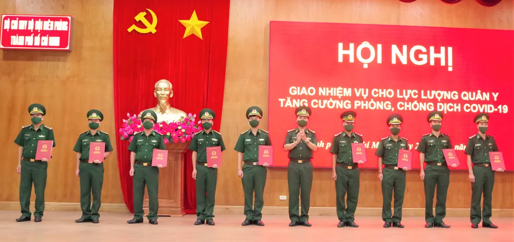 Bộ đội biên phòng thành phố điều động quân y hỗ trợ phòng chống dịch ảnh 2