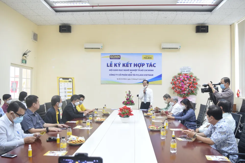 Hội Giáo dục nghề nghiệp TPHCM tiếp nhận phần mềm hỗ trợ tuyển sinh  ảnh 2