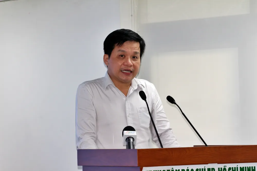 TPHCM: Nhân viên y tế nghỉ việc không phải bỏ nghề, mà chuyển từ cơ sở này sang cơ sở khác ảnh 4