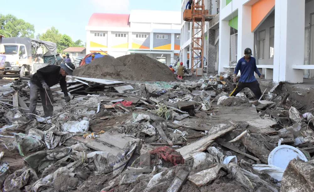 Dịch sốt xuất huyết tại huyện Bình Chánh rất đáng lo ngại ảnh 2