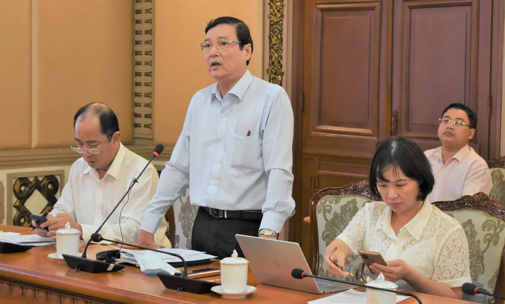 Phó Chủ tịch UBND TPHCM Dương Anh Đức: Quyết liệt đẩy mạnh, nhanh việc tiêm vaccine Covid-19 ảnh 1