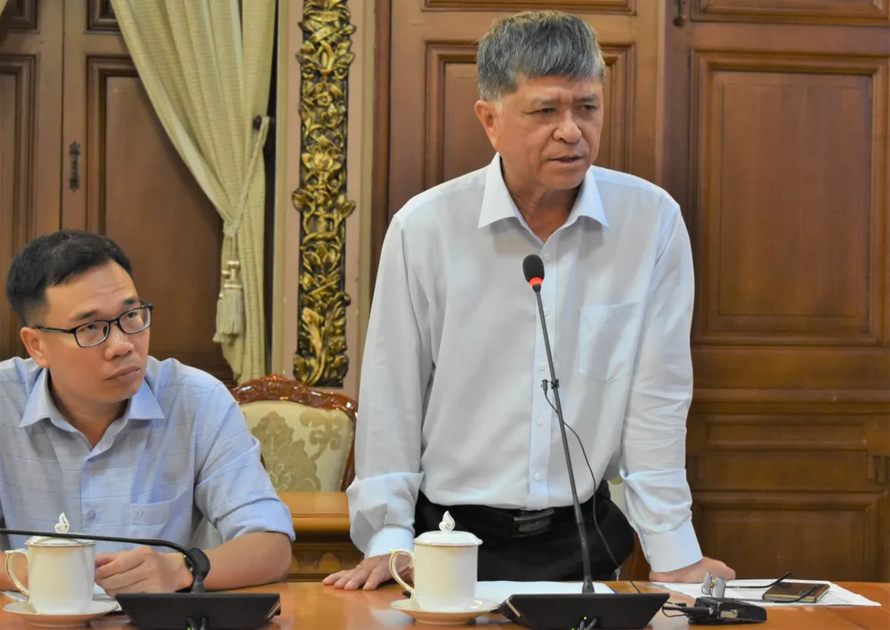 Phó Chủ tịch UBND TPHCM Dương Anh Đức: Quyết liệt đẩy mạnh, nhanh việc tiêm vaccine Covid-19 ảnh 2