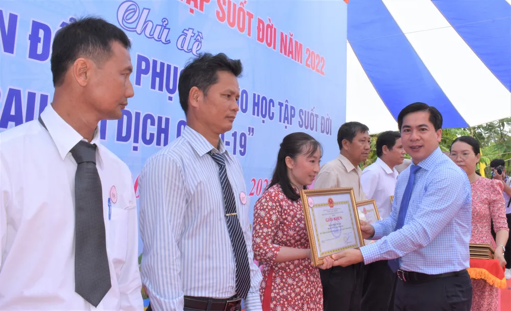 TPHCM khai mạc Tuần lễ hưởng ứng học tập suốt đời năm 2022 ảnh 2