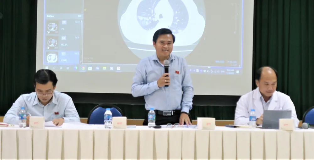 Nhân viên y tế không thể làm việc với dạ dày rỗng ảnh 6