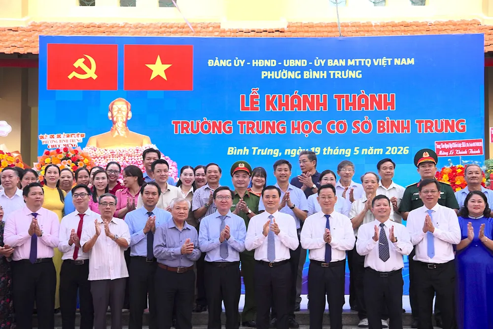 Các đại biểu tại lễ khánh thành. ẢNH QUANG HUY