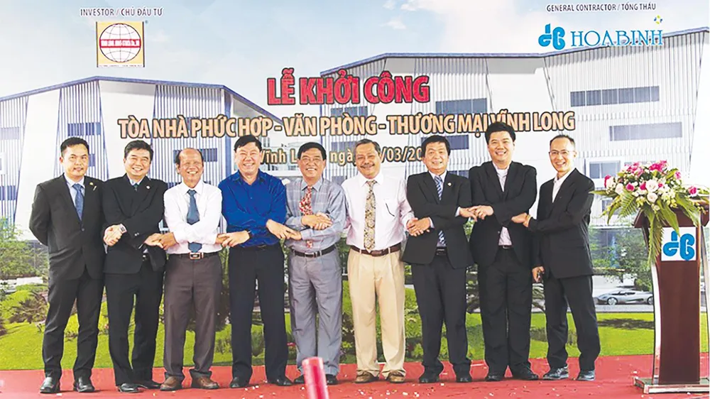 Công ty CP Tập đoàn Xây dựng Hòa Bình khởi công  dự án đầu tiên tại tỉnh Vĩnh Long ảnh 1
