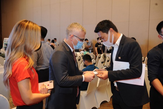 Enterprises strengthen internal resources to welcome FDI wave ảnh 1