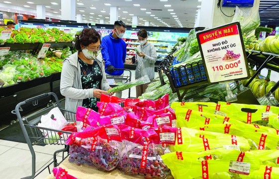 Enterprises strive to boost consumer demand ảnh 1