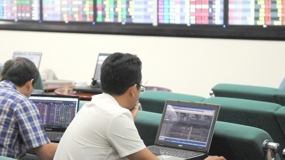 Vietnam’s stock market draws foreign capital from new funds ảnh 2