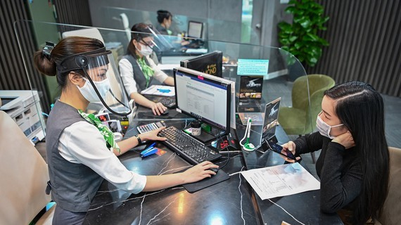 Lending interest rates about to increase ảnh 1