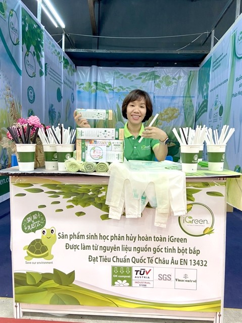 Bioplastic start-up begins green journey ảnh 3
