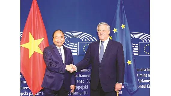 Điểm tin SGGP Online ngày 18.10.2018