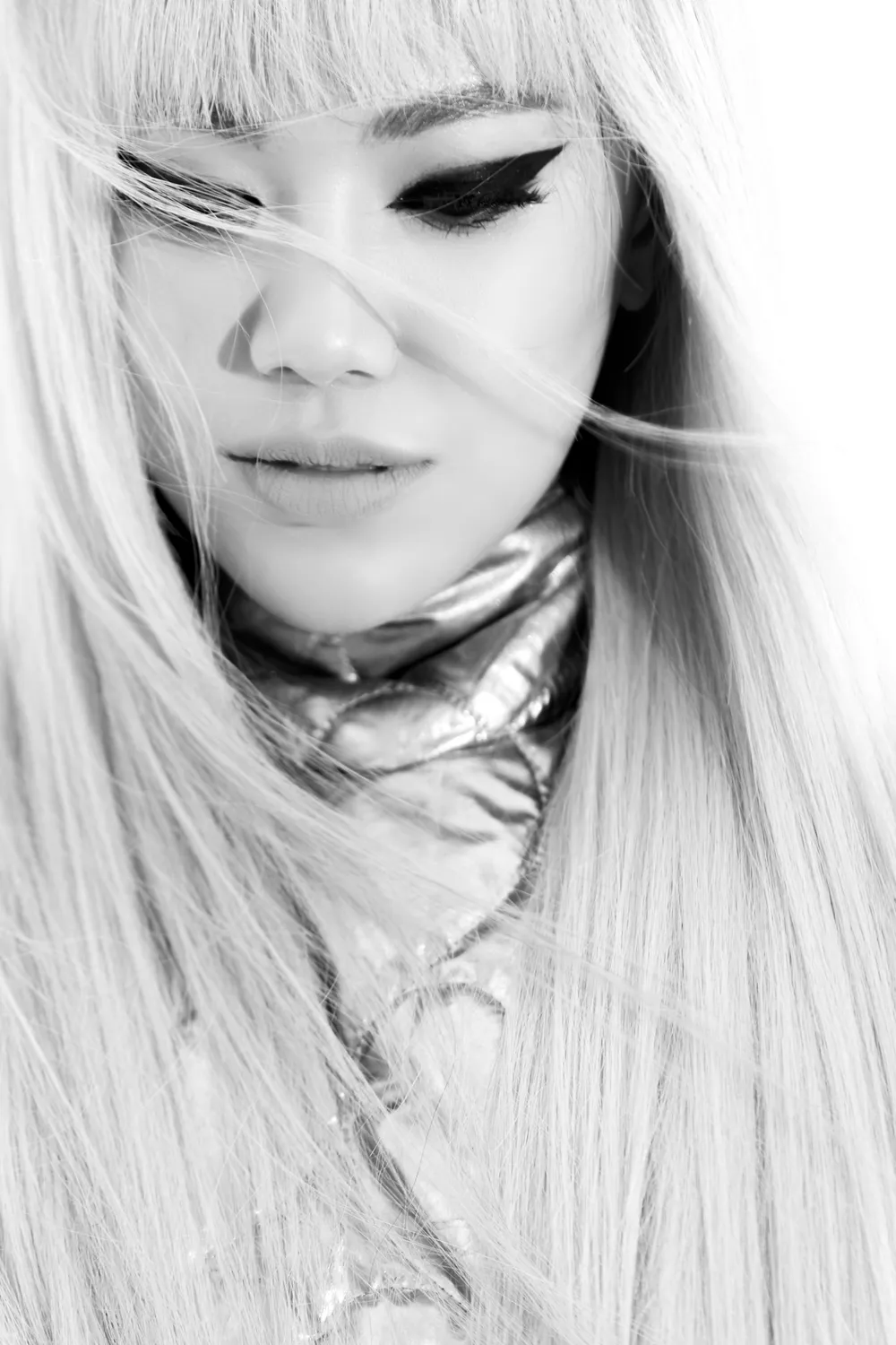 Á hậu Kim Duyên "nổi loạn" trong bộ ảnh mới cá tính ảnh 5