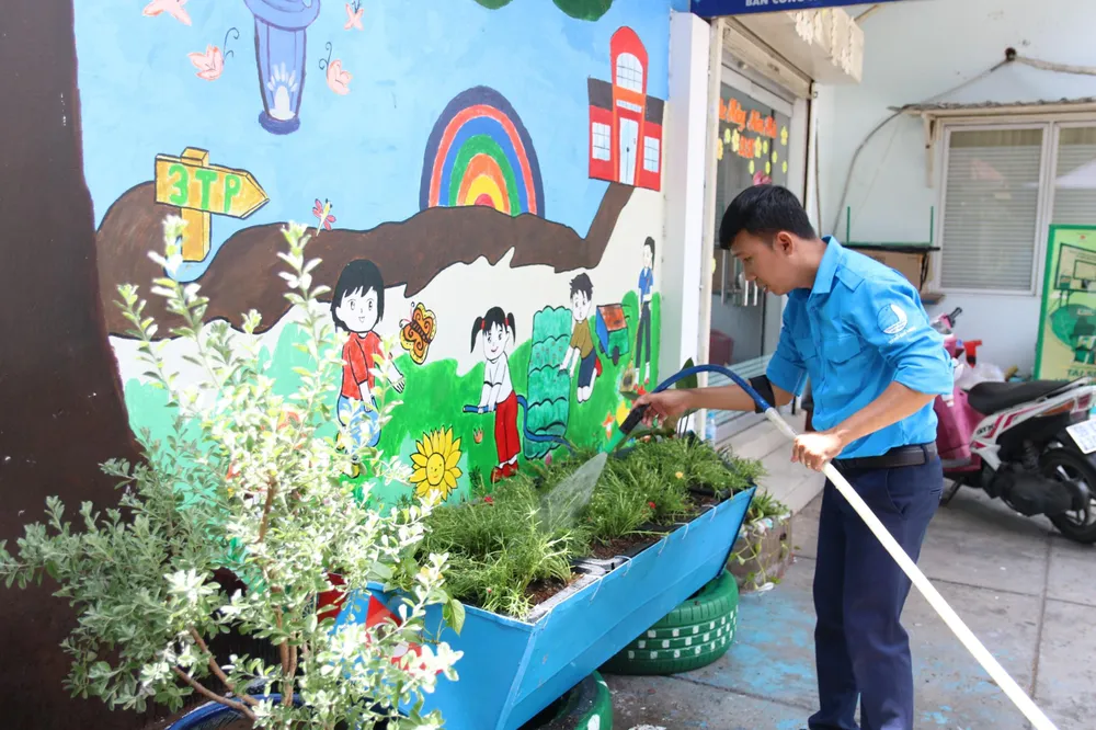 Chung tay xây dựng TPHCM là đô thị xanh, thân thiện với môi trường ảnh 5