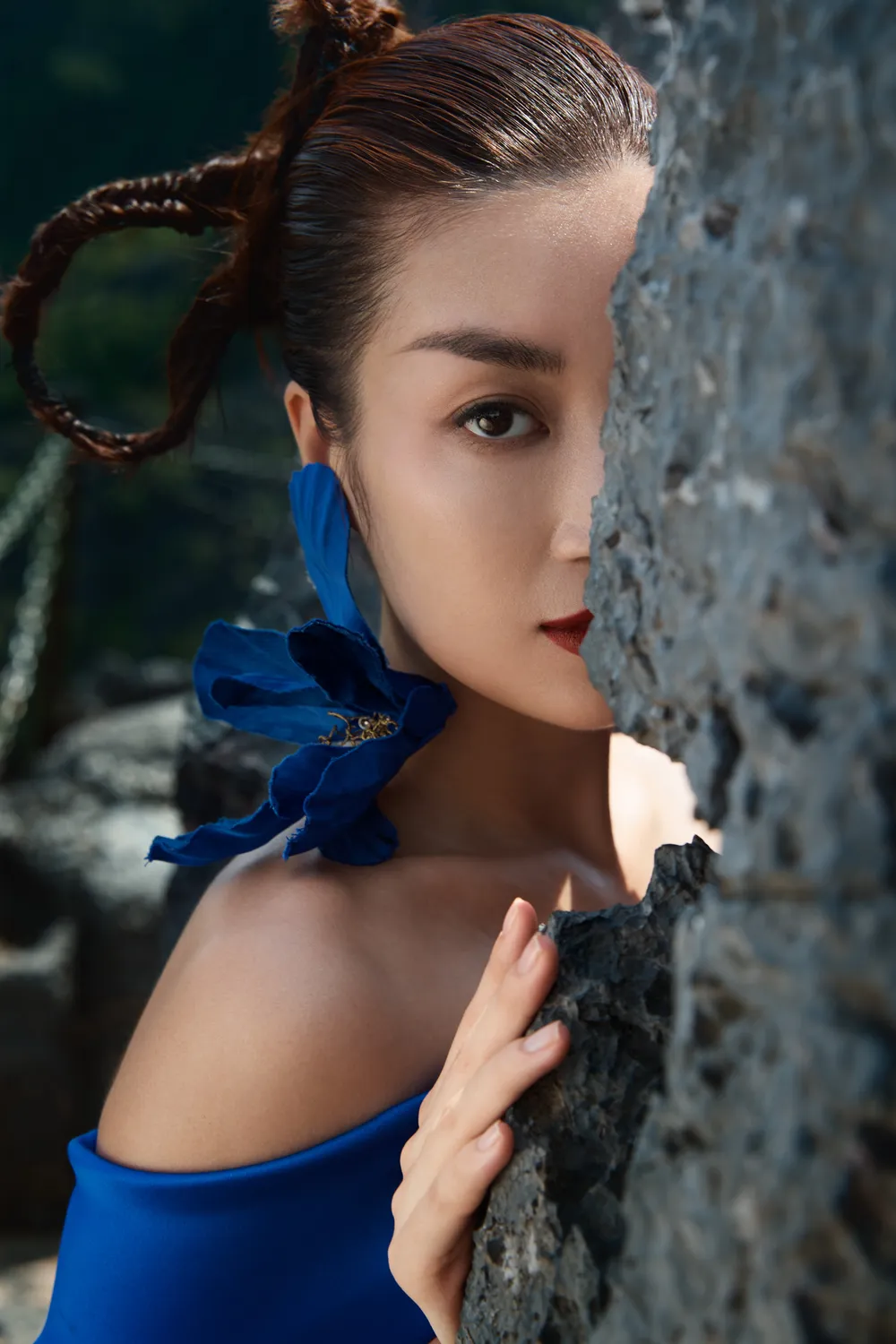 Lê Thanh Hòa giới thiệu bộ sưu tập thời trang mới kết hợp cùng Hoa hậu Đỗ Mỹ Linh  ảnh 9