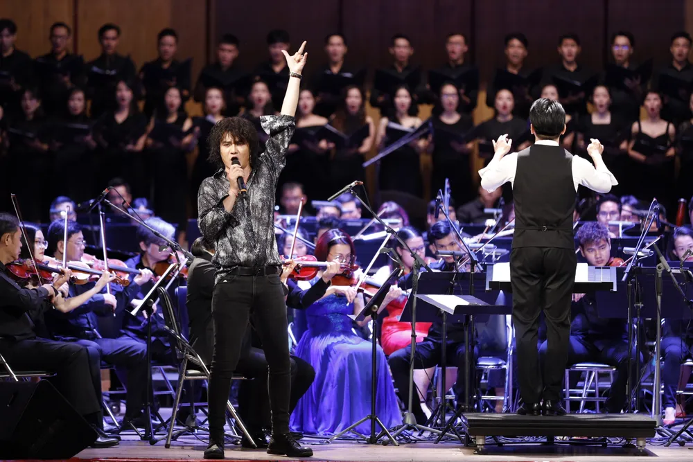 Đêm hòa nhạc HBSO đầy sắc màu đón chào năm mới 2021  ảnh 4