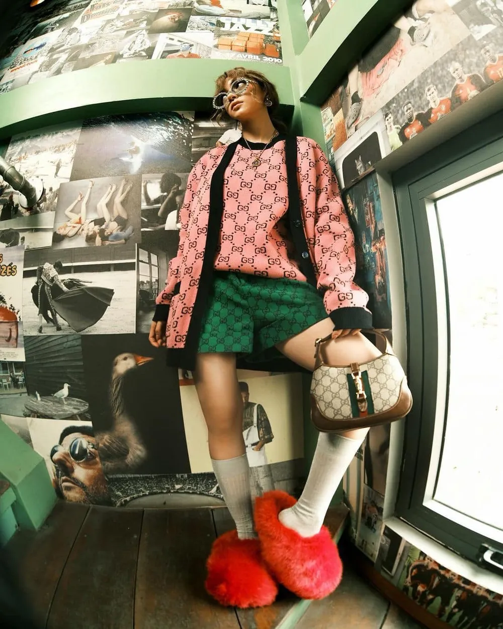 Sao Việt hào hứng với trào lưu chụp hình “khoe gấu“ ảnh 1