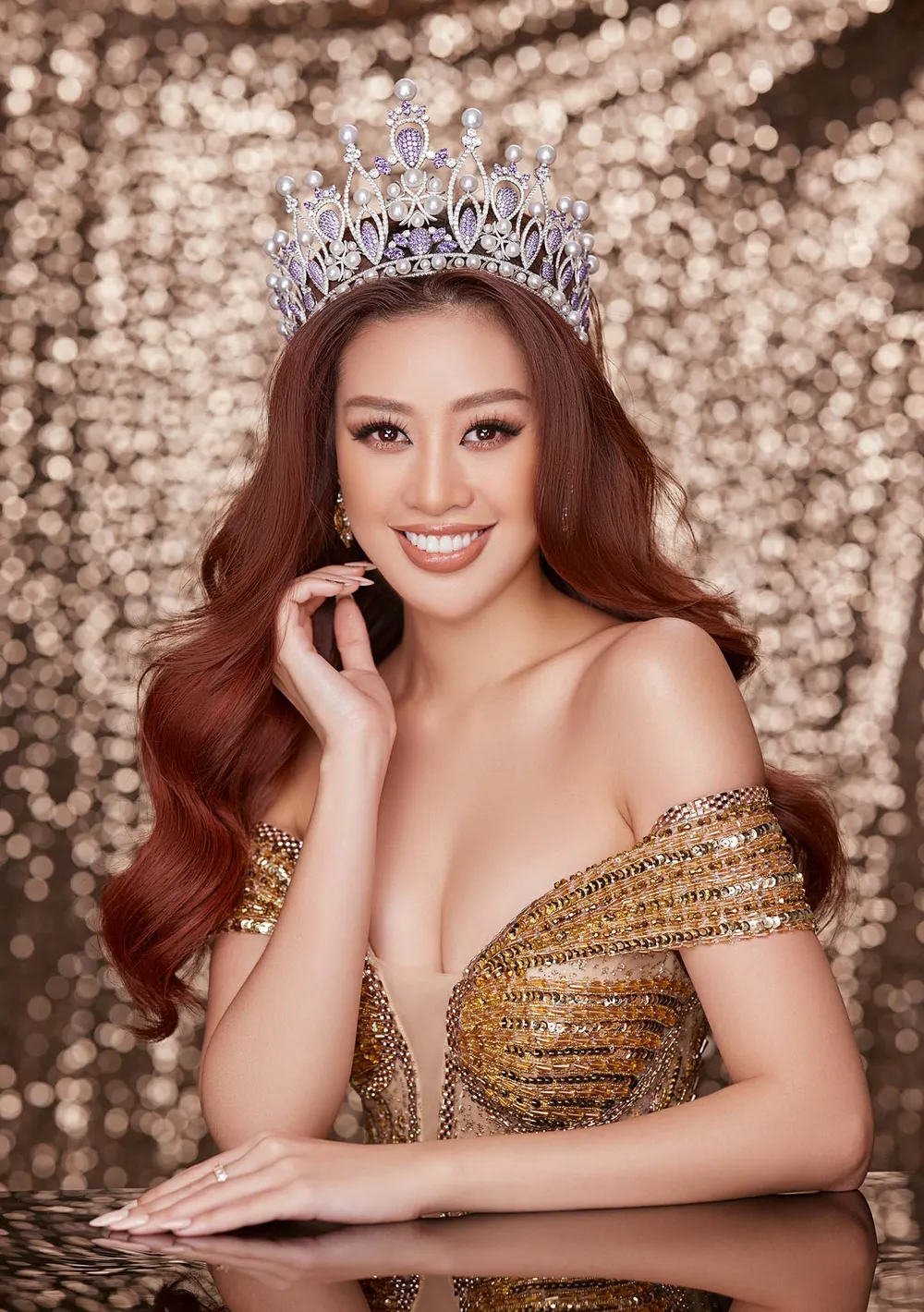 Hoa hậu Khánh Vân tung bộ ảnh kỷ niệm 2 năm đăng quang Hoa hậu Hoàn vũ Việt Nam  ảnh 8