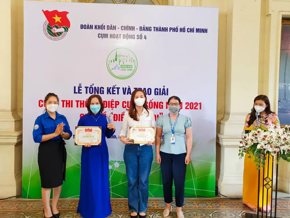 Trao giải cuộc thi “Thông điệp cuộc sống” năm 2021 ảnh 2