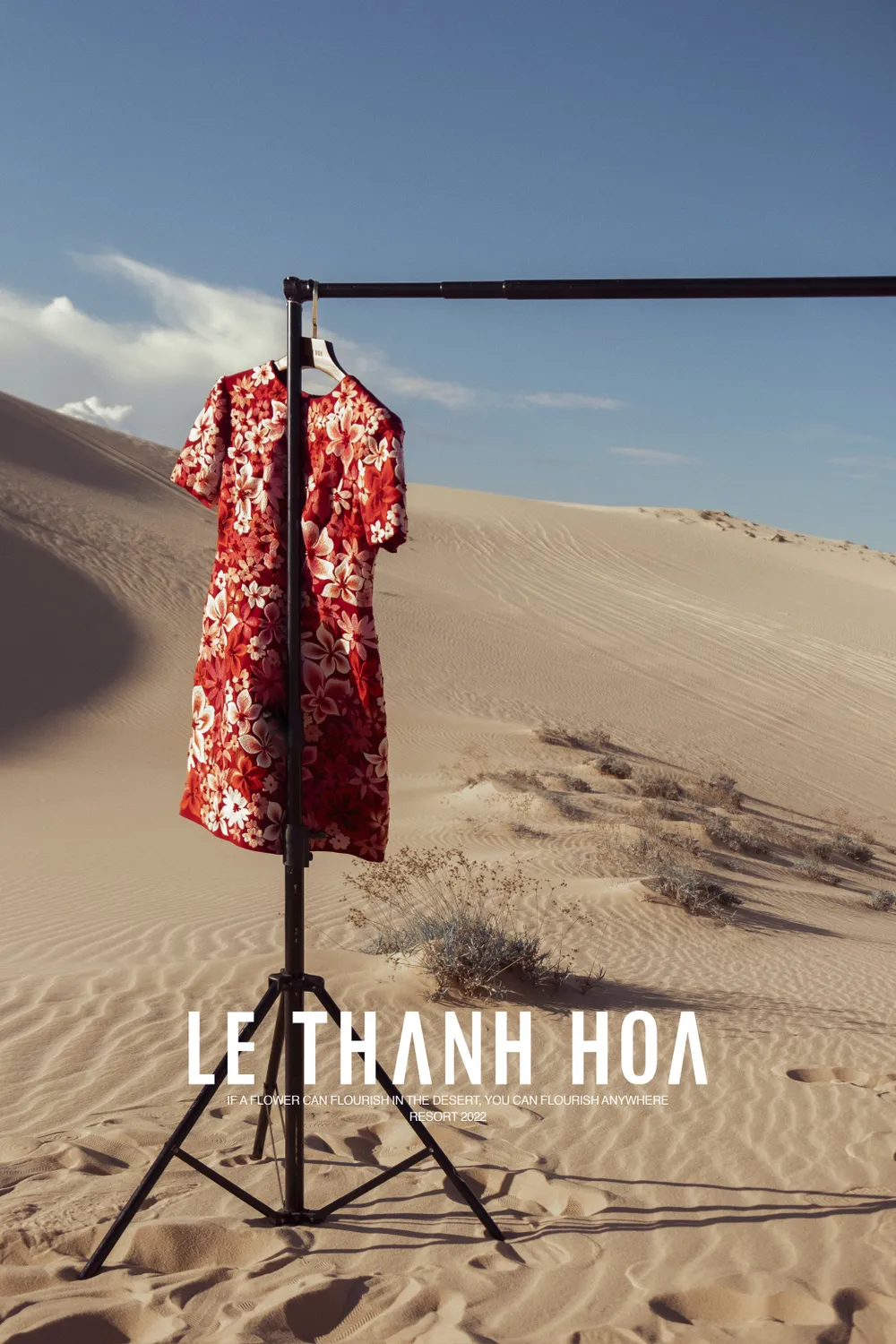 Lê Thanh Hòa mở màn năm mới bằng show diễn hoành tráng cho bộ sưu tập Resort 2022 ảnh 3