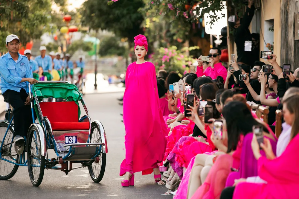 Show diễn “Vùng trời bình yên”: Ngập tràn cảm xúc và màu sắc ảnh 7