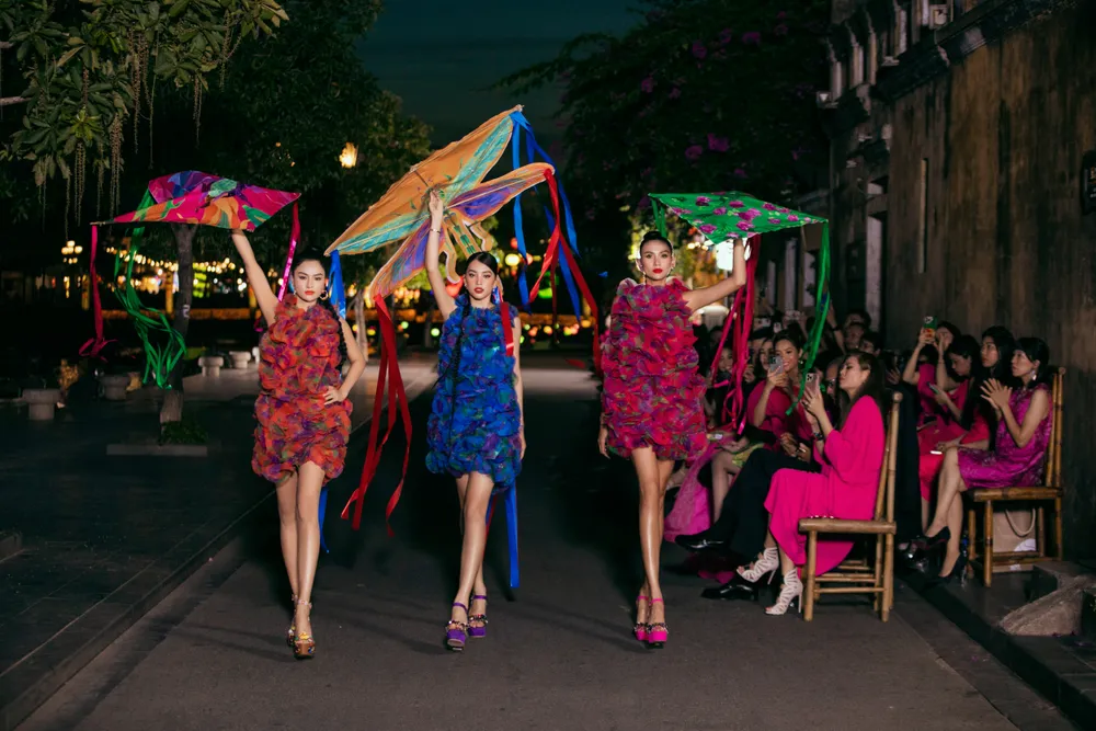 Show diễn “Vùng trời bình yên”: Ngập tràn cảm xúc và màu sắc ảnh 15