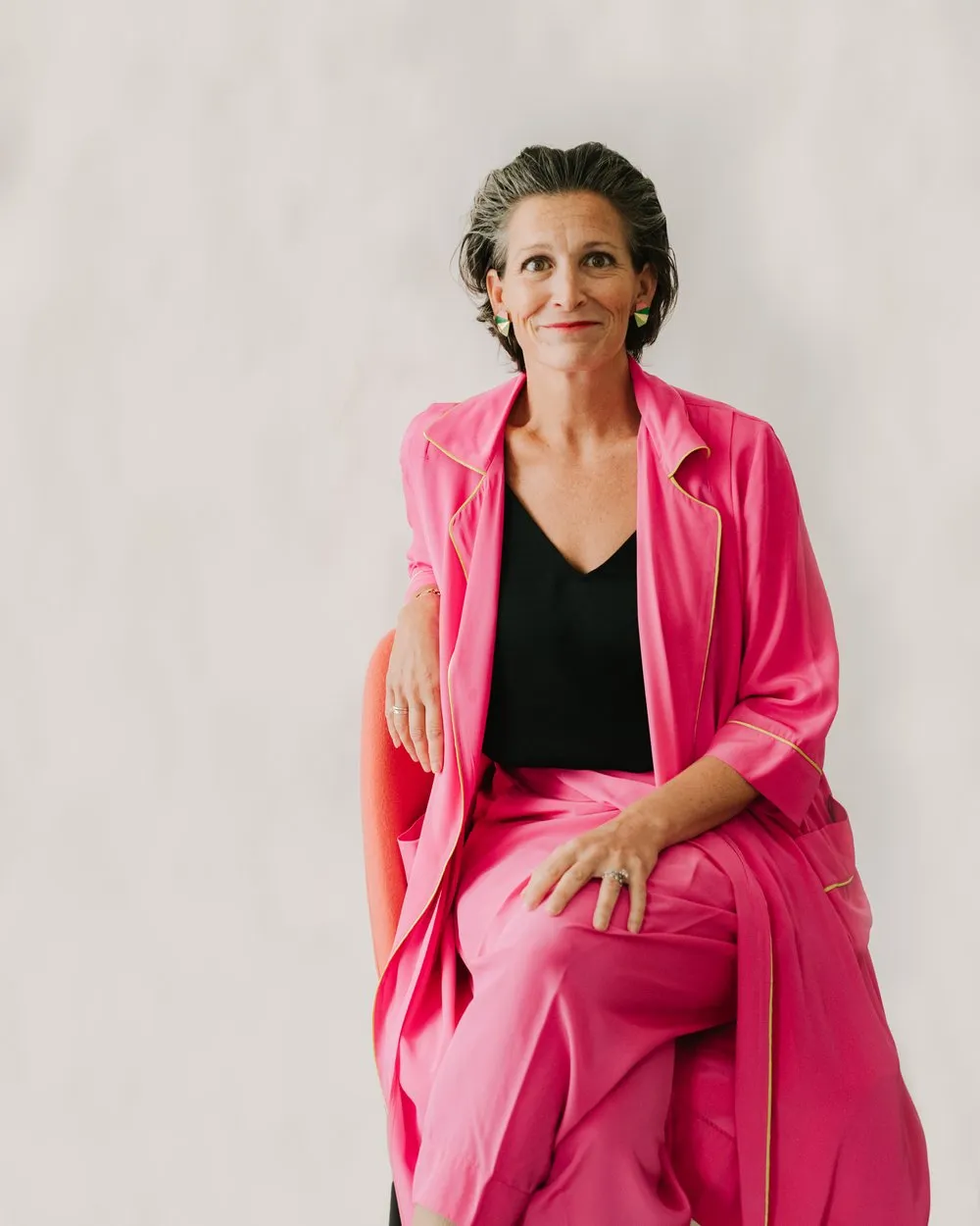 Lần đầu tiên 3 Miss Universe cùng dự chung kết Hoa hậu Hoàn vũ Việt Nam 2022 ảnh 4