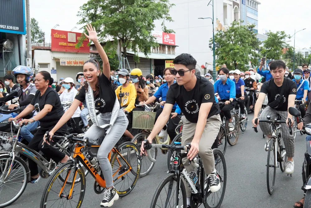 Hoa hậu Ngọc Châu về quê nhà hoạt động thiện nguyện  ảnh 1