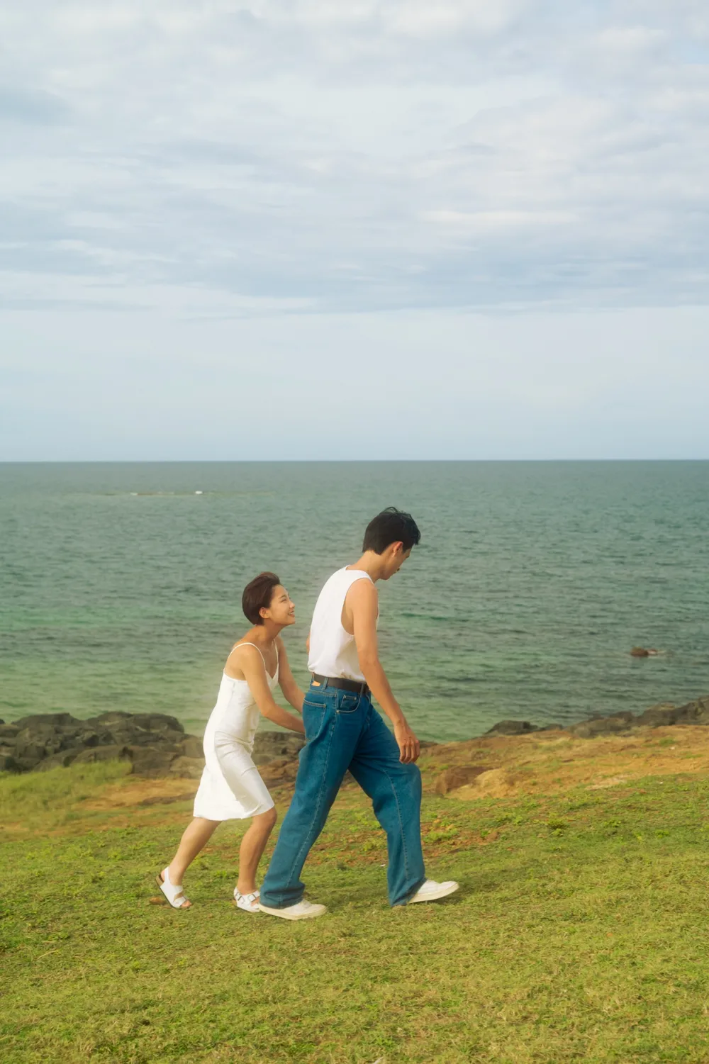 Hoàng Dũng ra mắt MV “Đôi mươi” ảnh 3