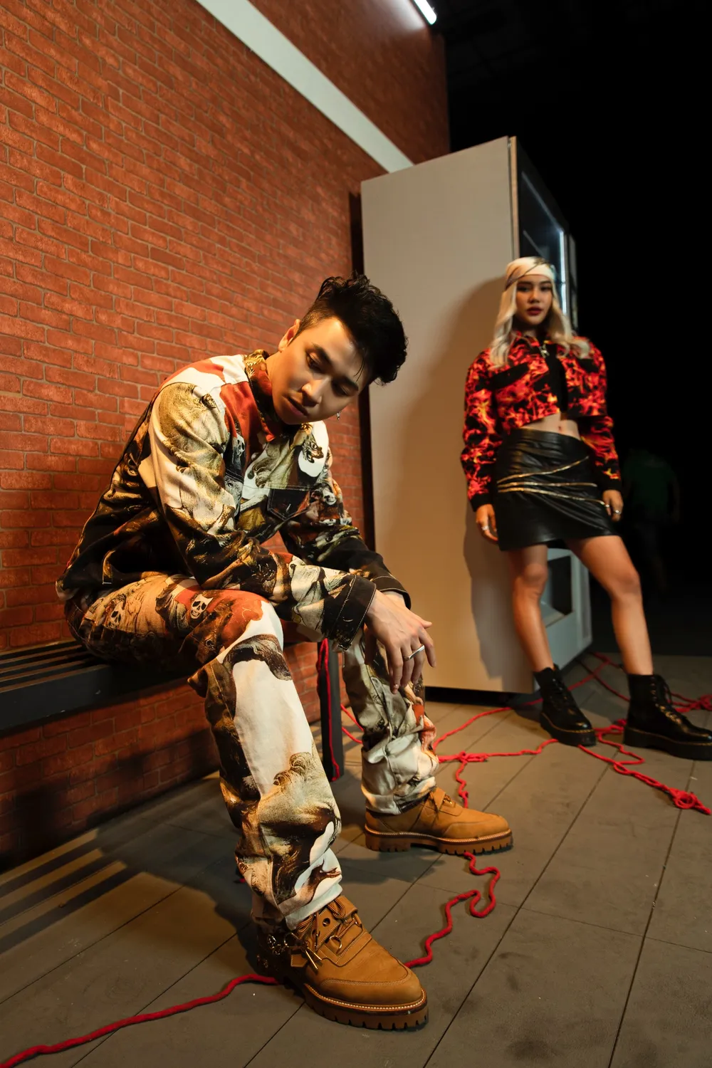 Rapper Karik tung ca khúc “Có chơi có chịu” kết hợp cùng Only C ảnh 5